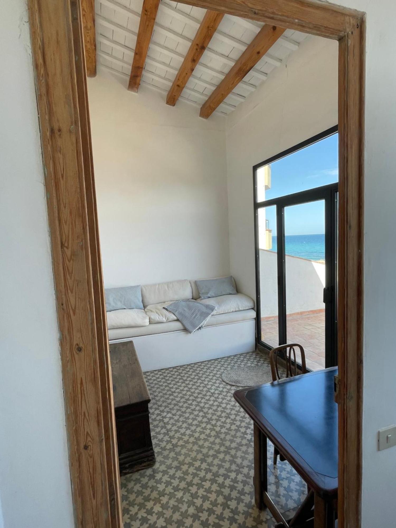 Espectacular Casa Indiana En Primera Linea De Mar Vilassar De Mar Εξωτερικό φωτογραφία